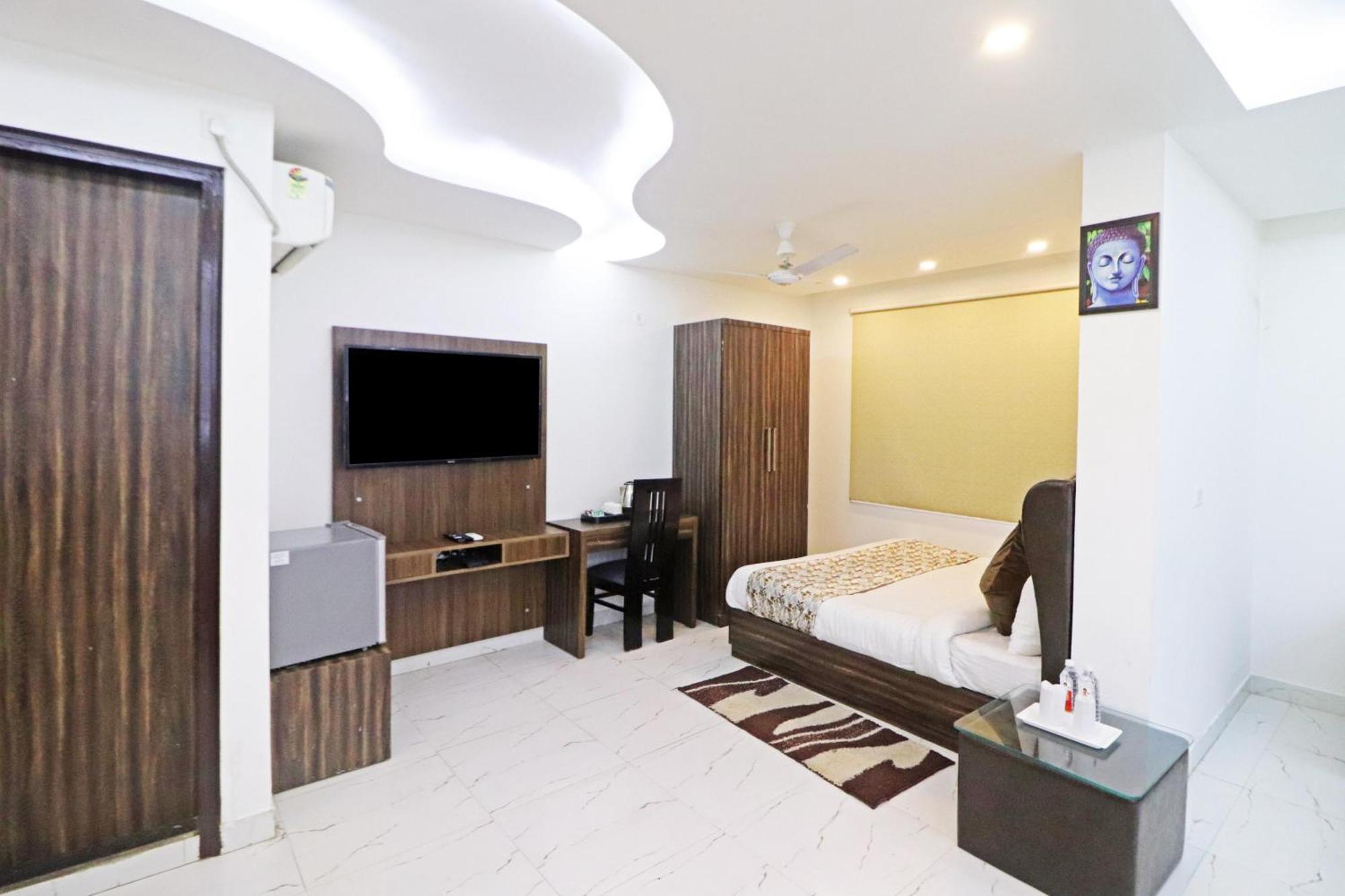 Hotel Mayda Prime Near Delhi Airport نيودلهي المظهر الخارجي الصورة