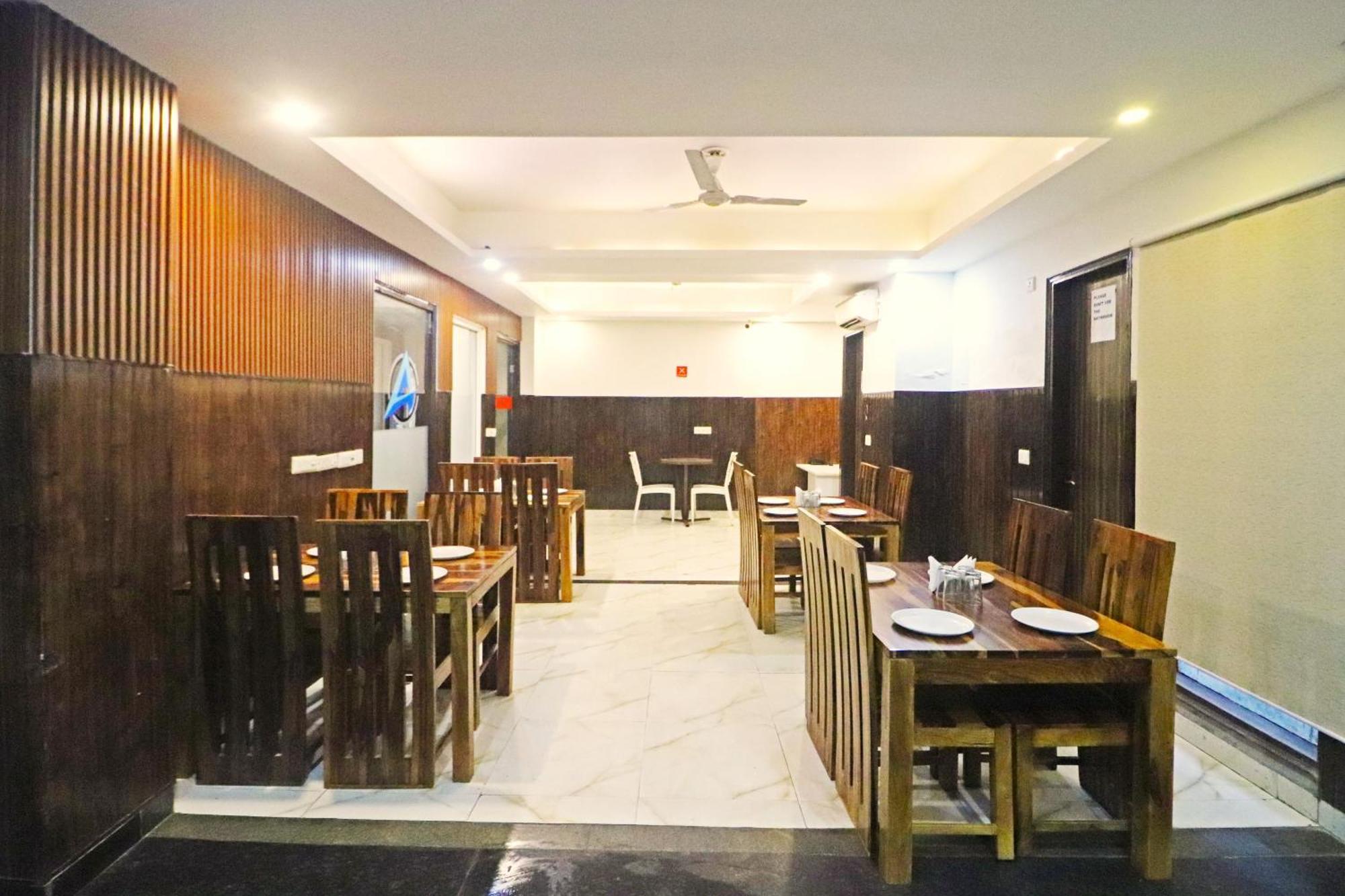 Hotel Mayda Prime Near Delhi Airport نيودلهي المظهر الخارجي الصورة