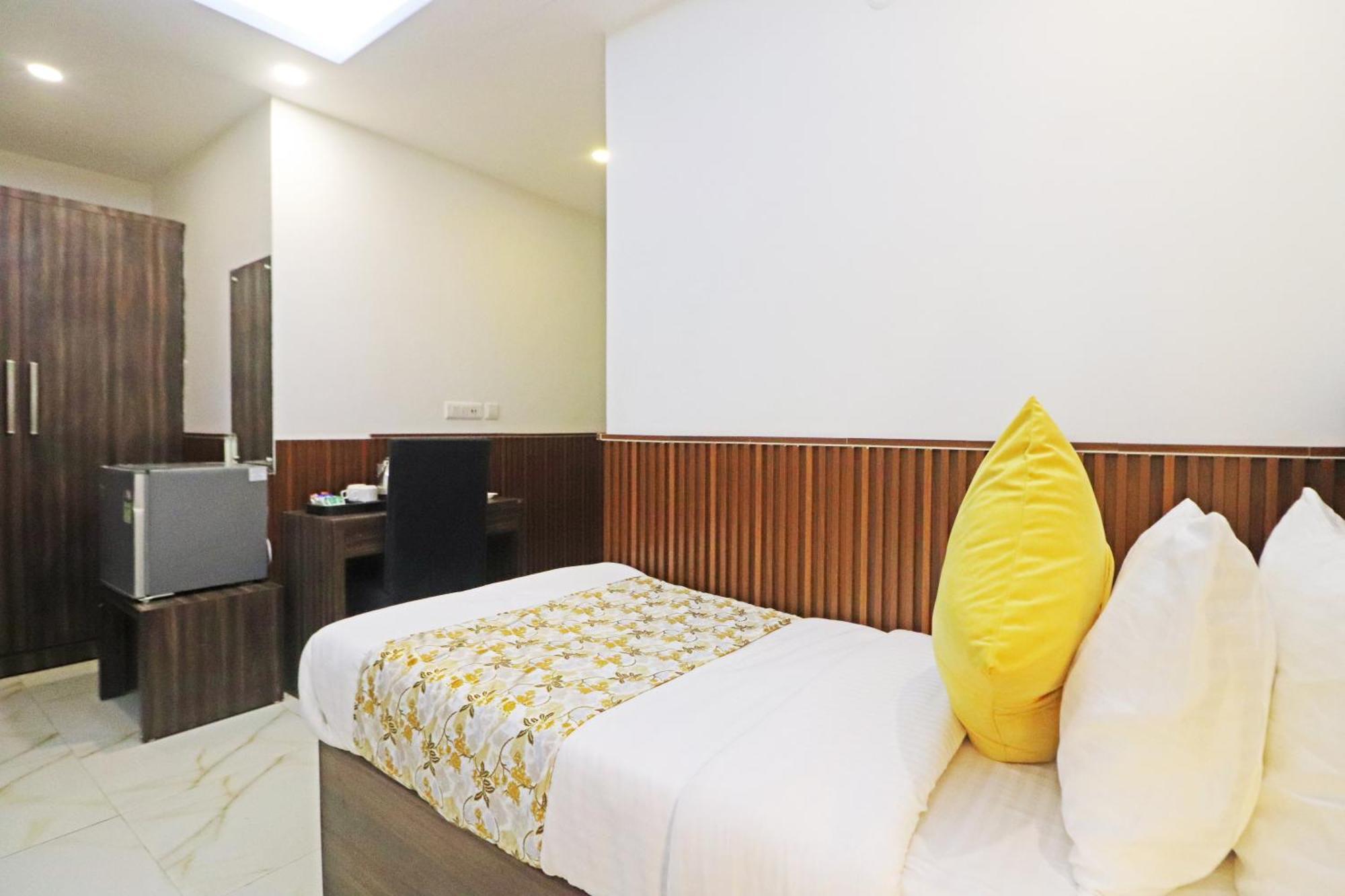 Hotel Mayda Prime Near Delhi Airport نيودلهي المظهر الخارجي الصورة
