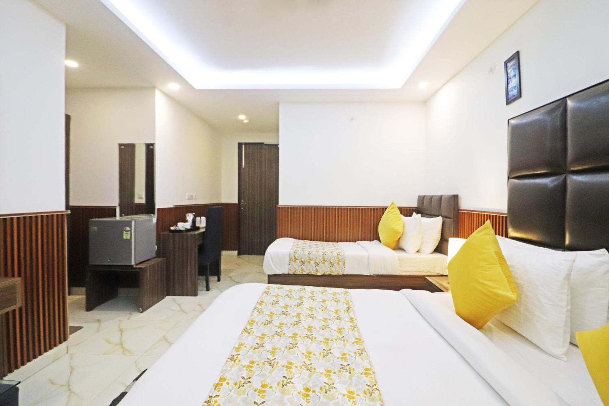 Hotel Mayda Prime Near Delhi Airport نيودلهي المظهر الخارجي الصورة