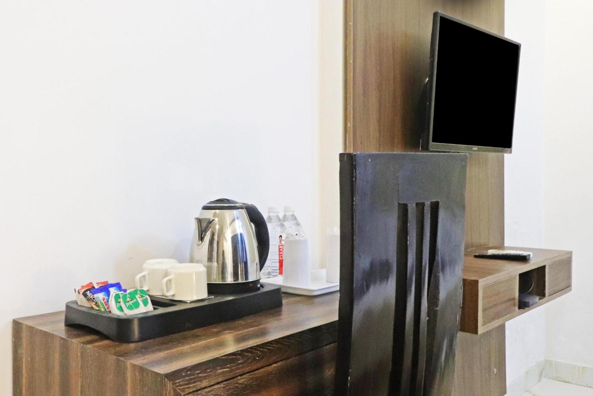 Hotel Mayda Prime Near Delhi Airport نيودلهي المظهر الخارجي الصورة